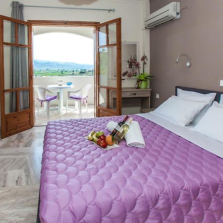 Orelia Pension Толон Екстериор снимка